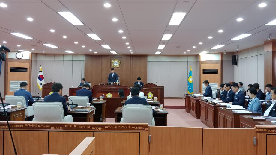 제144회 증평군의회 임시회 제2차 본회의