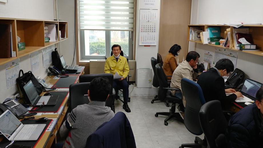 코로나19 확산 관련 언론 브리핑