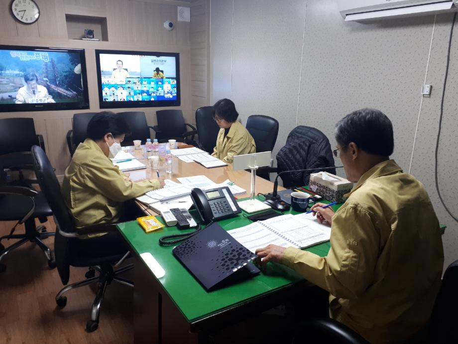 코로나19 확산대응 관련 총리주재 영상회의