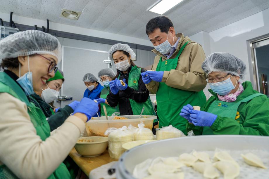 새마을부녀회 만두만들기