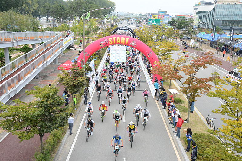 Национальные соревнования по горному велоспорту «Чинпхён инсам · MBC Чхунбук»