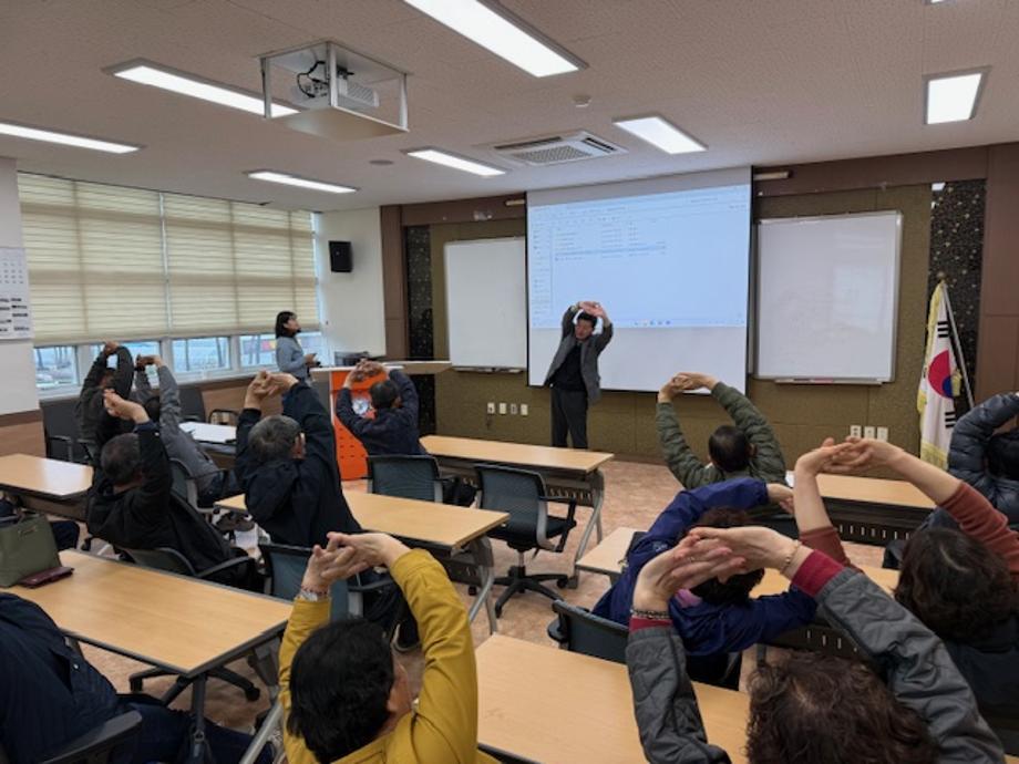 증평군농업기술센터, 배추 농가 안전관리 교육...현장 호응