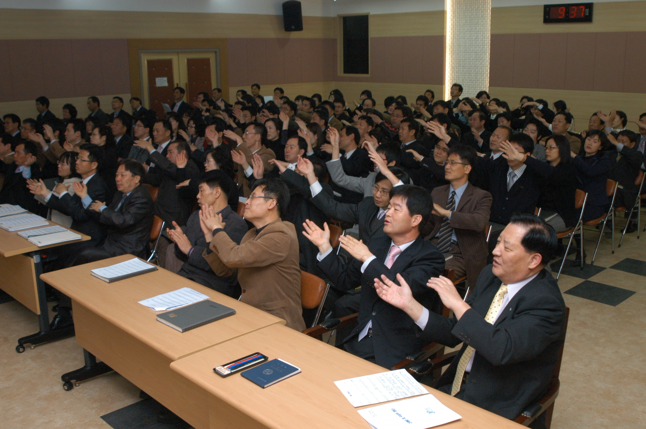 건전가요 합창으로 3월 시작 활기차게!