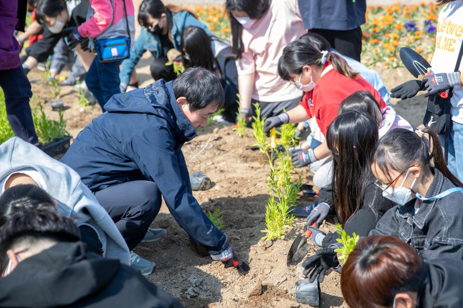 증평군, 함께 돌보는 꽃밭 조성사업 추진